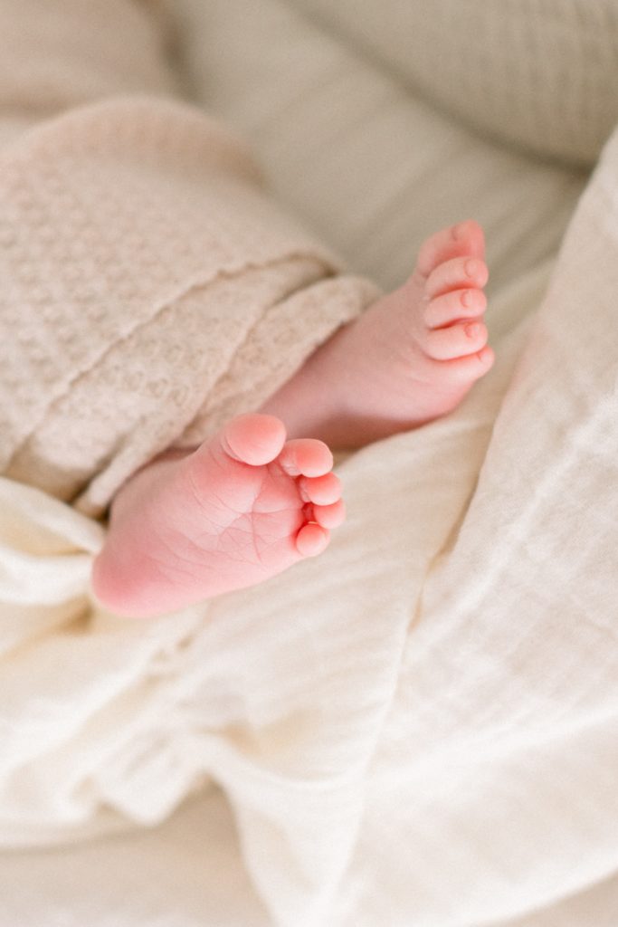 Newborn baby feet as an example of newborn photos in Atlanta by Atlanta Newborn Photographer
